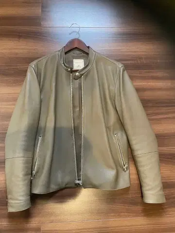 TOMORROWLAND DENIM 가죽 자켓 올리브 컬러