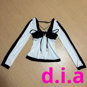 d.i.a 상의 긴팔