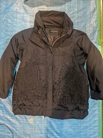 1 HIROKO KOSHINO 다운 자켓 코트 38 M