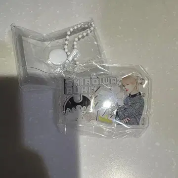 시로이와 루키 이거 봐