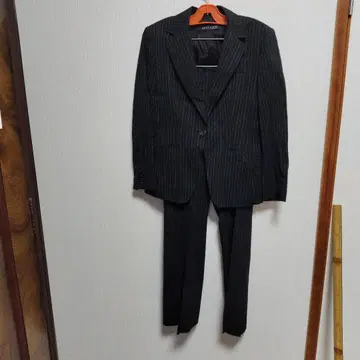 ANNE KLEIN 스트라이프 블랙 수트