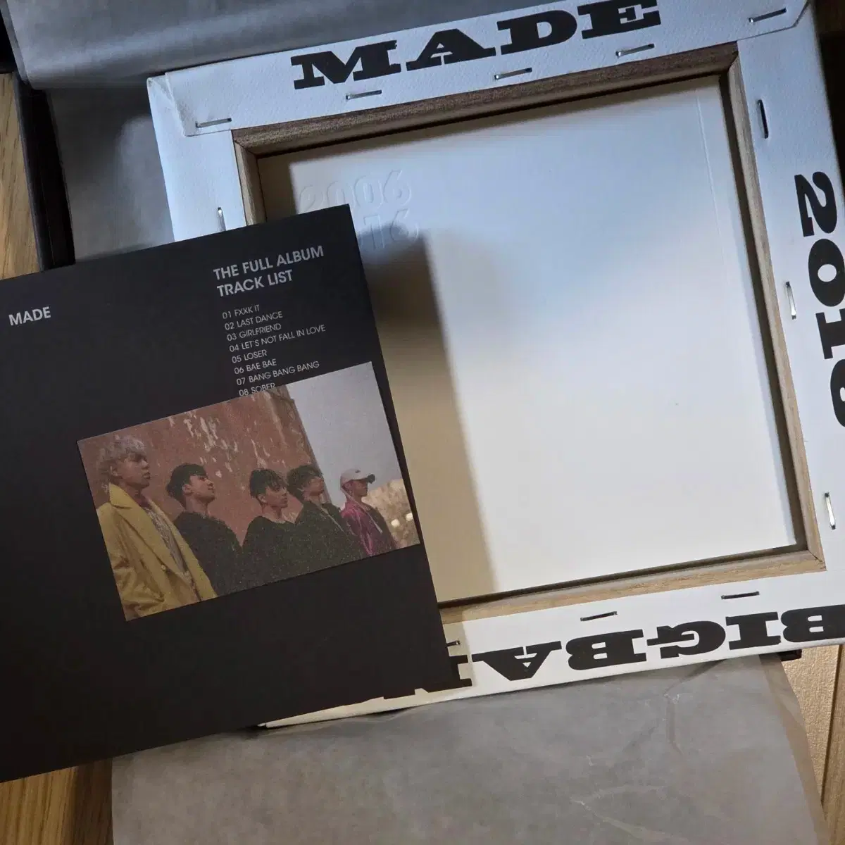 BIGBANG | 빅뱅 Bigbang - MADE THE FULL ALBUM handwritten sign on