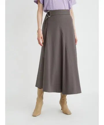 Mila Owen 절개 디자인 벨트 부착 서큘러 롱 스커트