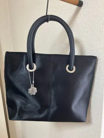 합성 피혁 토트백