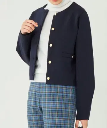 컨디션 최상 그린 라벨 형태 골드 버튼 크루넥 니트 가디건