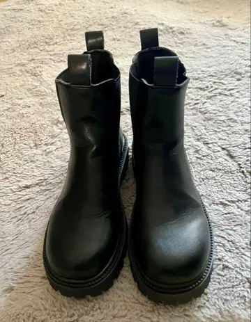 블랙 사이드 고어 부츠 통굽