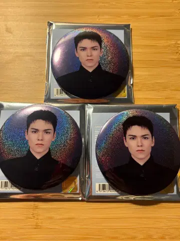 SEVENTEEN VERNON 버논 캔뱃지