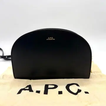 미사용 새상품 A.P.C. SAC MINI DEMI LUNE 하프문