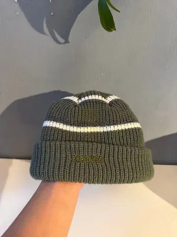 XLARGE 스트라이프 니트 모자 올리브 그린