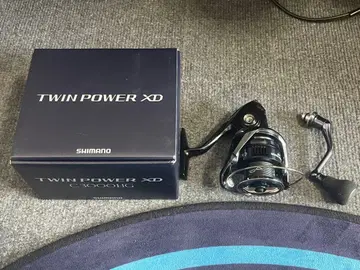 SHIMANO 25TWIN POWER XD C3000HG 스피닝 릴