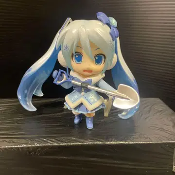 넨도로이드 207 유키 미쿠 후와후와 코트 Ver