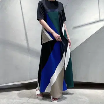 UN3D. 스커트 2022SS 36사이즈