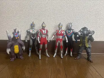 울트라맨 시리즈 피규어 6체 세트