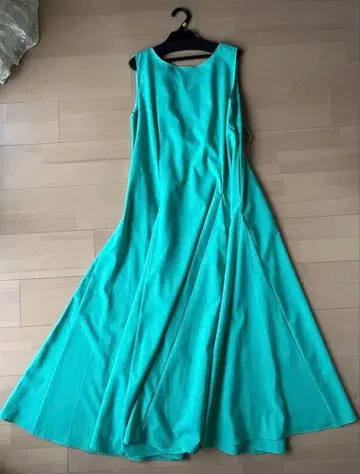 마이 스트라다 볼륨 롱 플레어 원피스 터콰이즈