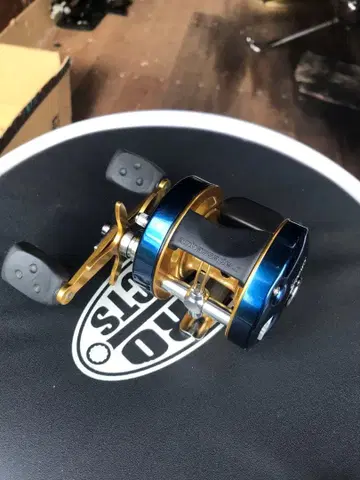 Abu Garcia 5600WS 베이트 낚시릴