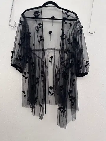 MUVEIL 블랙 가디건 MA841FB007