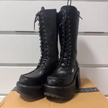 YOSUKE 요스케 통굽 레이스업 롱 부츠 ( BL )