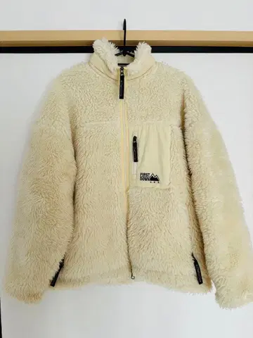 FIRST DOWN 보아 자켓 크림 F 사이즈