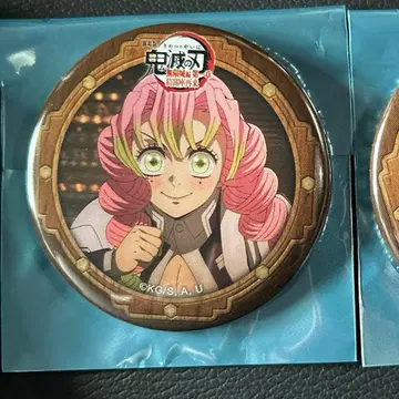 귀멸의 칼날 무한성편 콜라보레이션 카페 랜덤 캔뱃지 칸로지 미츠리