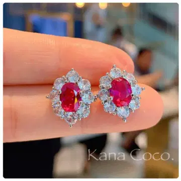 [ 새상품 ] 루비 볼륨 귀걸이