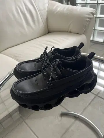 미즈노 WAVE PROPHECY MOC 24.0