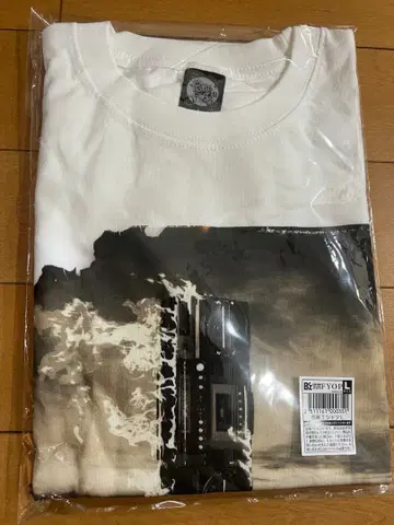 B'z FYOP 긴팔 T셔츠 L 사이즈 새상품