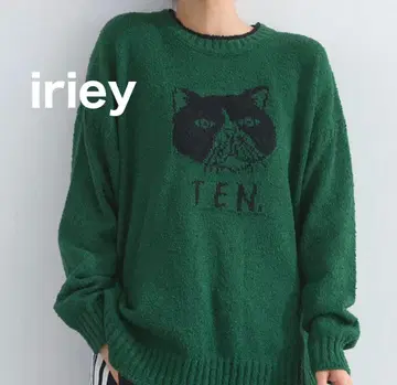 iriey 아이리 * 고양이 무늬 부클 니트 풀오버 그린