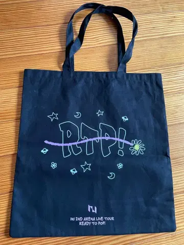 INI RTP 토트백 블랙 허풍범 페페팬