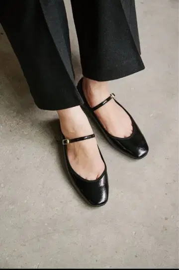 미사용품! 우천 겸용 로타 디자인 메리 제인 블랙 에나멜