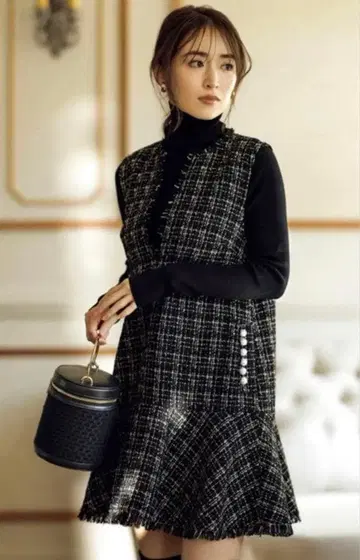 택 포함 새상품 Apuweiser-riche 트위드 페플럼 미니 원피스