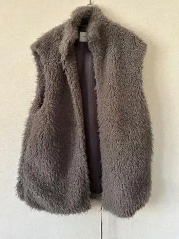 새상품/스튜디오 클립/보아 스탠드 롱 베스트(natural byclip)