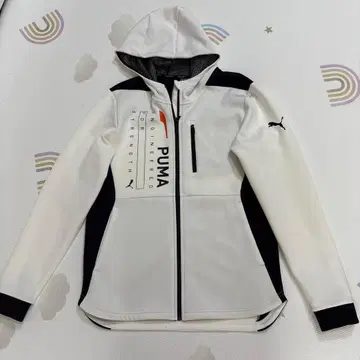 푸마 남성용 L 사이즈 후드티