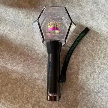 2023년 콘서트 투어 응원봉