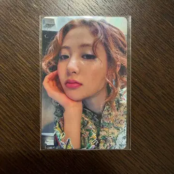 LE SSERAFIM MOM'S TOUCH 트레이딩 카드 공식 윤진