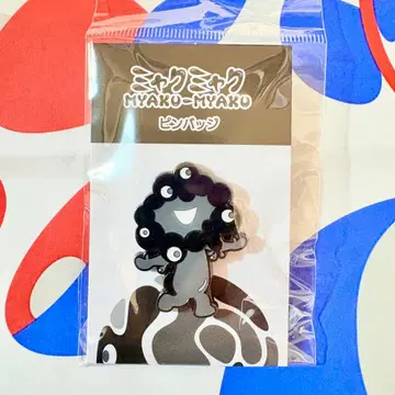 블랙 미야쿠미야쿠 핀 배지 오사카 간사이 만박 회장 한정품 B