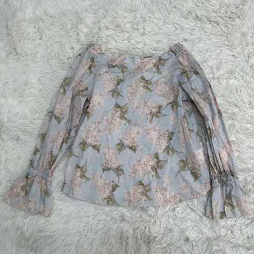 IENA 이에나 플레어 소매 플라워 꽃무늬 블라우스 상의 블루