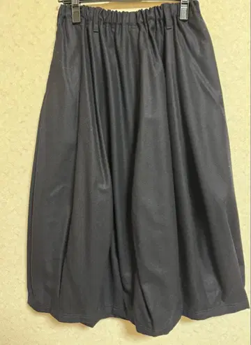 BASCOnest 블랙 네이비 벌룬 롱 스커트