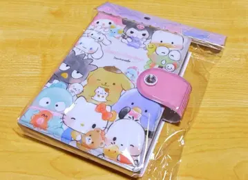 산리오 캐릭터즈 씰북 미개봉 새상품 키티 폼폼푸딩 쿠로미