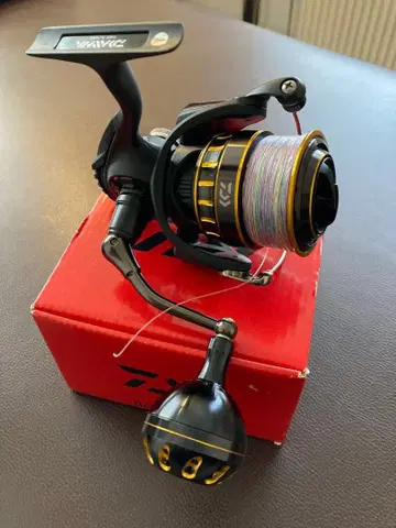 DAIWA 16 BG 4000H 스피닝 릴