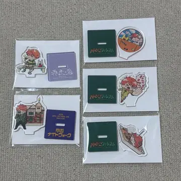 메이 아크릴 스탠드