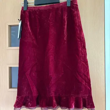 버건디 벨벳 스커트 무릎 기장