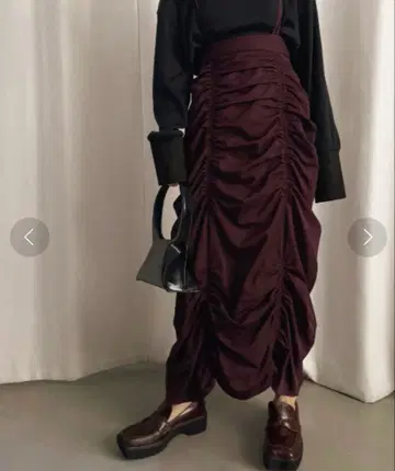 아메리 개더 서스펜더 스커트 새상품급