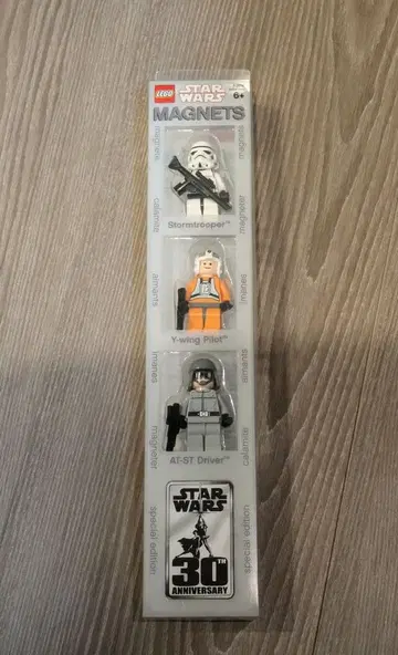 LEGO STAR WARS MAGNETS 30th ANNIVERSARY