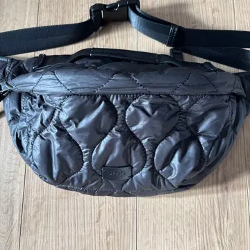 story. x nouer 퀼팅 바디백 힙색 블랙