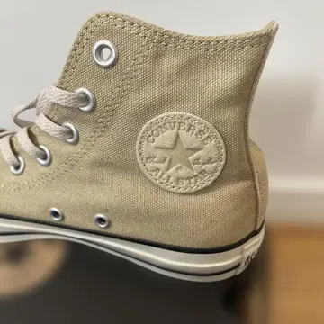 컨버스 하이컷 베이지 x 베이지 23cm 미사용