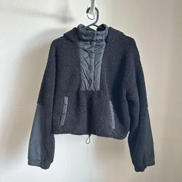 (XS) ZARA 보아 상의