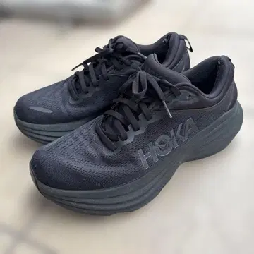 HOKA BONDAI 8 본다이 8 러닝화 블랙