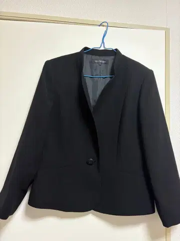 미사용에 가까운 도쿄 소와르 LILYBURN 릴리 자켓 11호