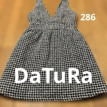 DaTuRa 체크 무늬 슬리브리스 미니 원피스