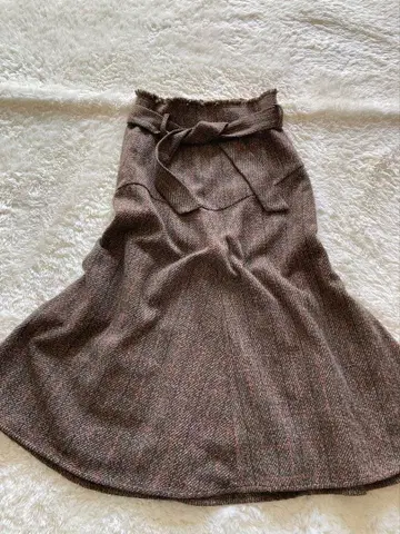 빔즈 A라인 플레어 스커트 브라운 트위드풍 허리 벨트 포함 가을/겨울